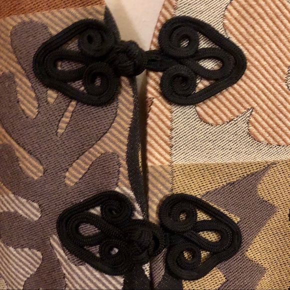 Max & Mabel toggle-closure vest - Picture 5 of 7